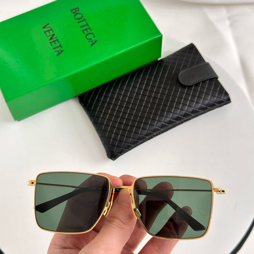 Bottega Veneta Sunglasses